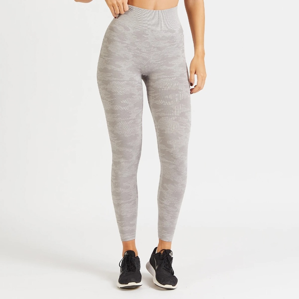 AYBL Camo Seamless Leggings (Brand New)